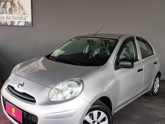 NISSAN MARCH 1.0 16V FLEX 4P MANUAL NISSAN MARCH 1.0 16V FLEX 4P MANUAL